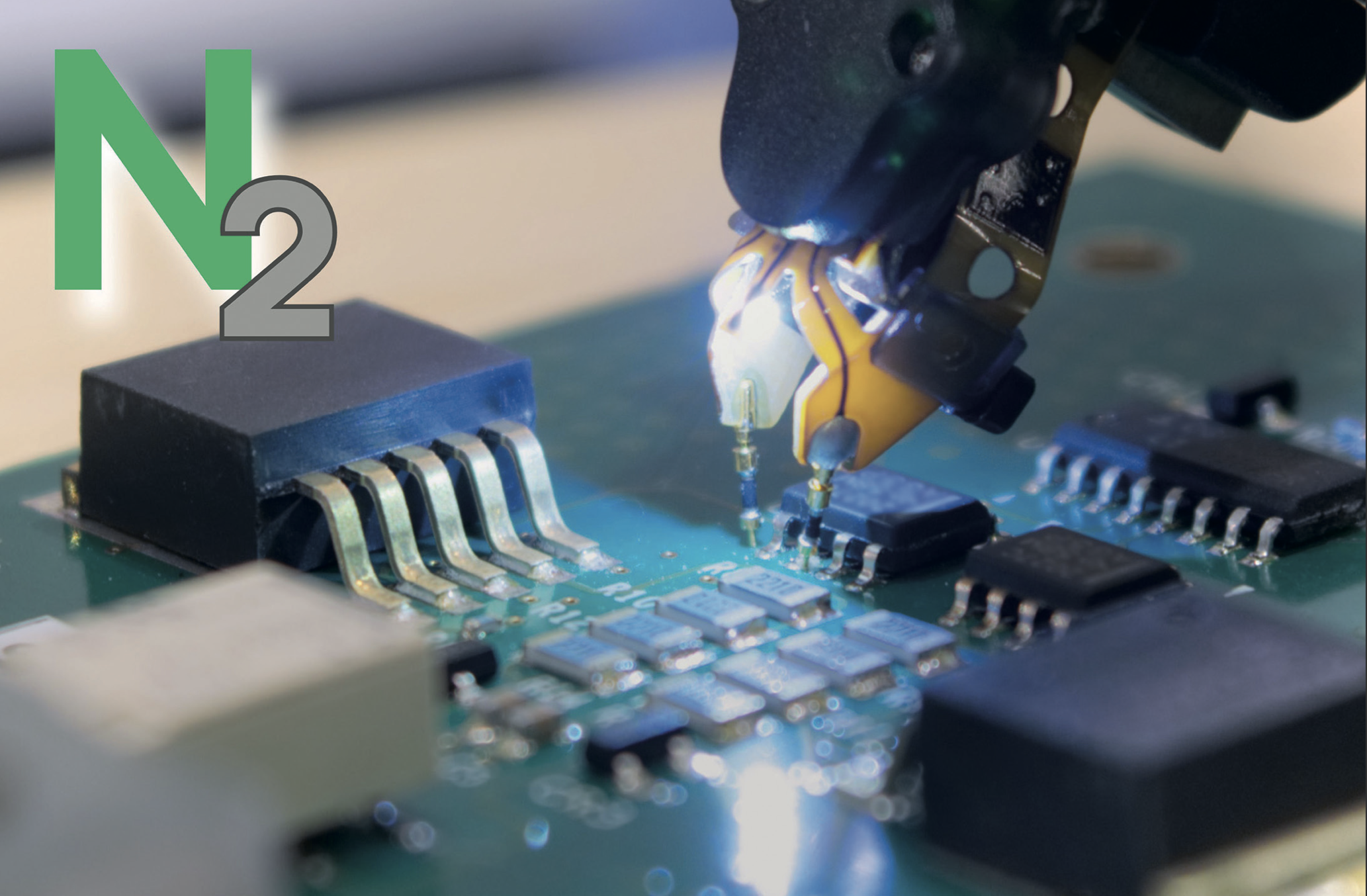 Stickstoff in der Elektronikfertigung – präzise Lötprozesse für höchste Qualität und Zuverlässigkeit